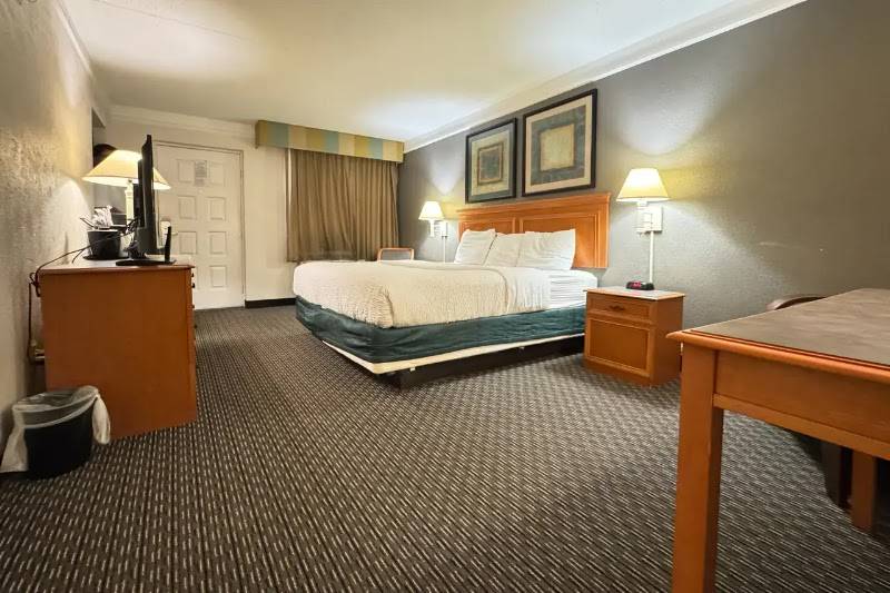 Rodeway Inn